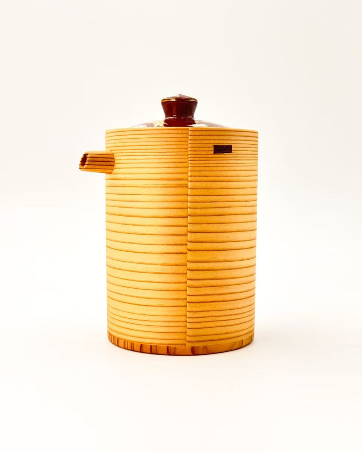 KIYOMIZU WARE SAKE SERVER | AKA MAKI KINGIN TSURU × MAGEWAPPA, 400ml 赤蒔金銀鶴 X 曲げわっぱ | NISHIKAWA