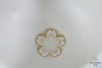 HANDMADE JAPANESE MATCHA BOWL | BEIGE SAKURA | TOHKEN-GAMA 陶謙窯