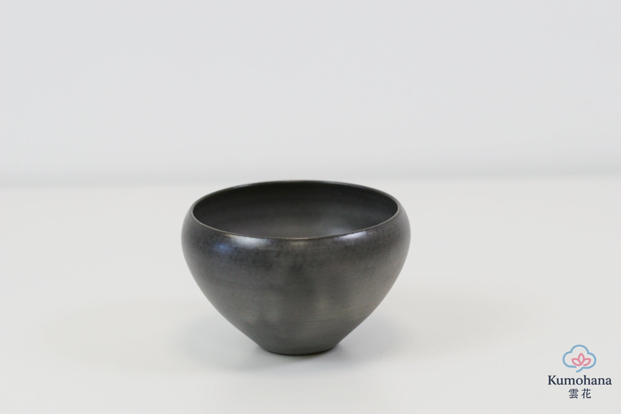 HANDMADE JAPANESE GUINOMI SAKE CUP | LARGE GREY |TOHKEN-GAMA 陶謙窯