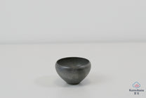 HANDMADE JAPANESE GUINOMI SAKE CUP | SMALL GREY |TOHKEN-GAMA 陶謙窯