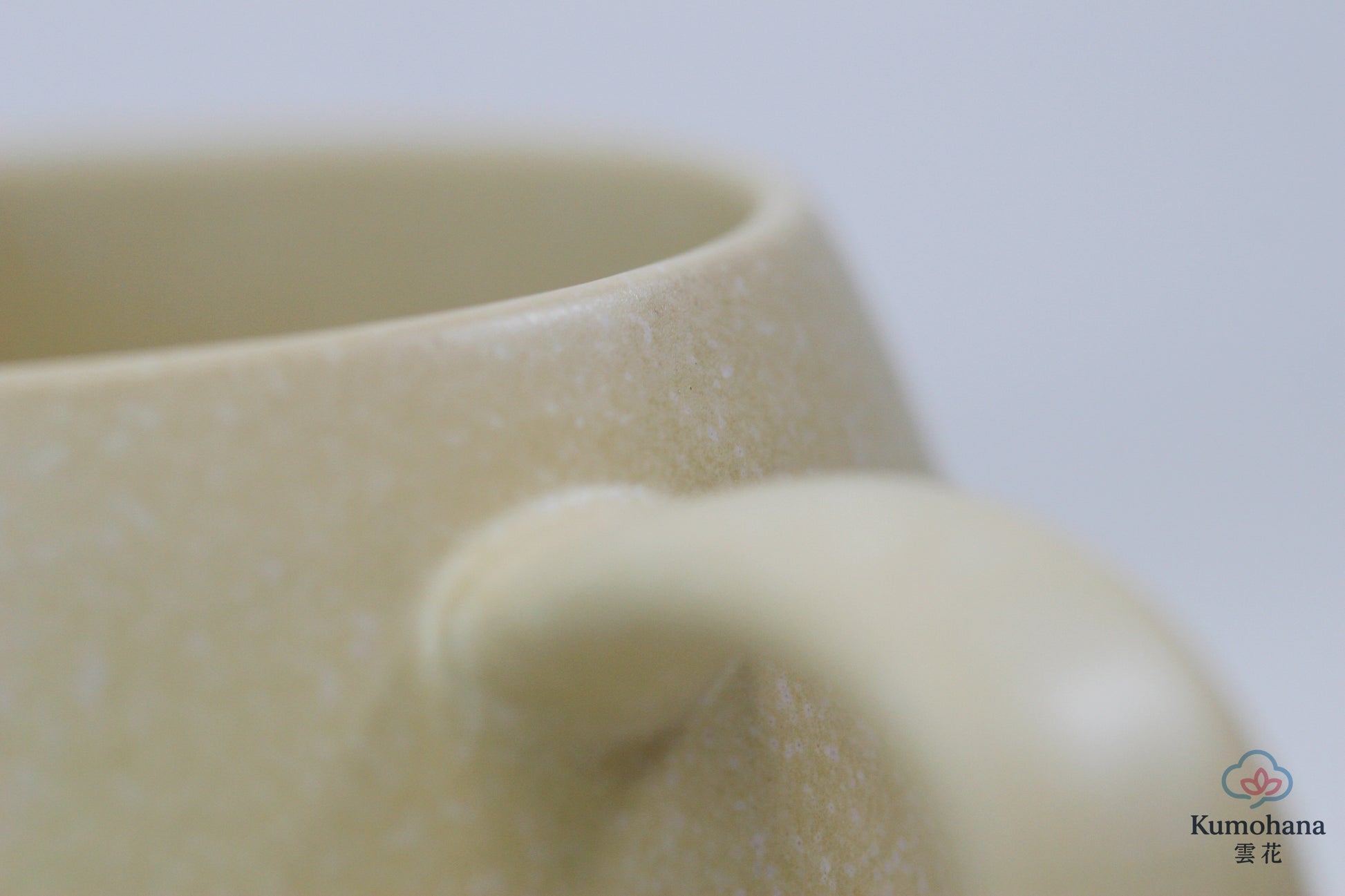 JAPANESE CERAMIC MUG | CREAM DARUMA | MINO WARE 美濃土産