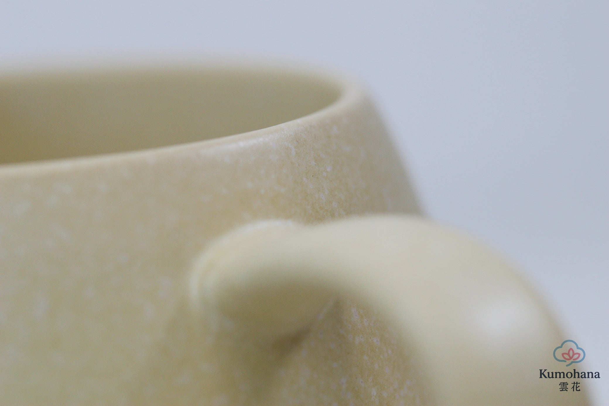 JAPANESE CERAMIC MUG | CREAM DARUMA | MINO WARE 美濃土産