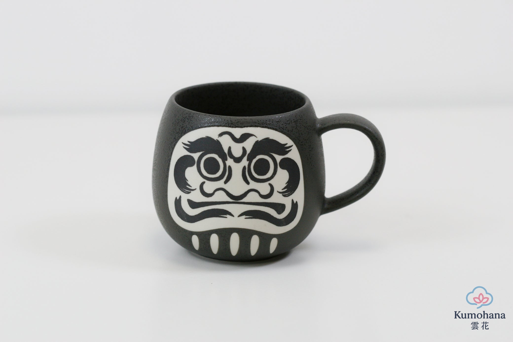 JAPANESE CERAMIC MUG | BLACK DARUMA | MINO WARE 美濃土産