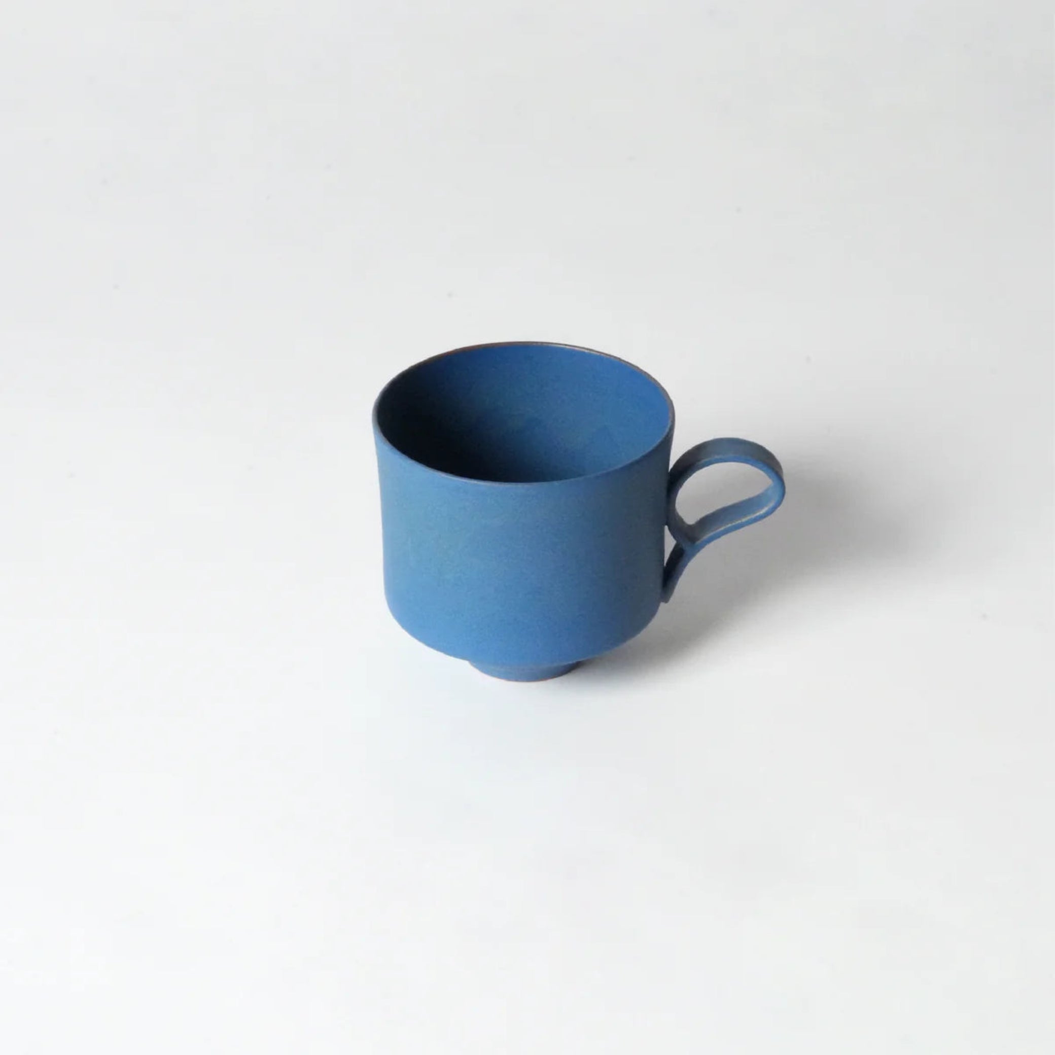 HANDMADE JAPANESE LIGHTWEIGHT | BLUE | TOHKEN-GAMA 陶謙窯