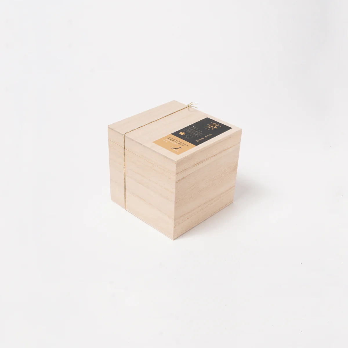 HANDMADE JAPANESE MATCHA BOWL | BLACK GOLDEN PLUM | TOHKEN-GAMA 陶謙窯