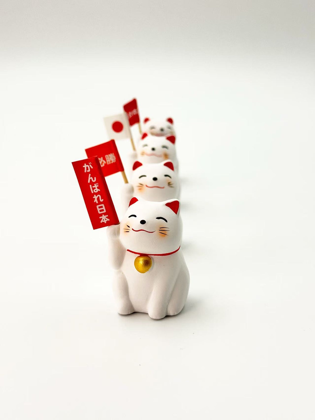 ŌEN MANEKI NEKO ORNAMENT | OMIKUJIS