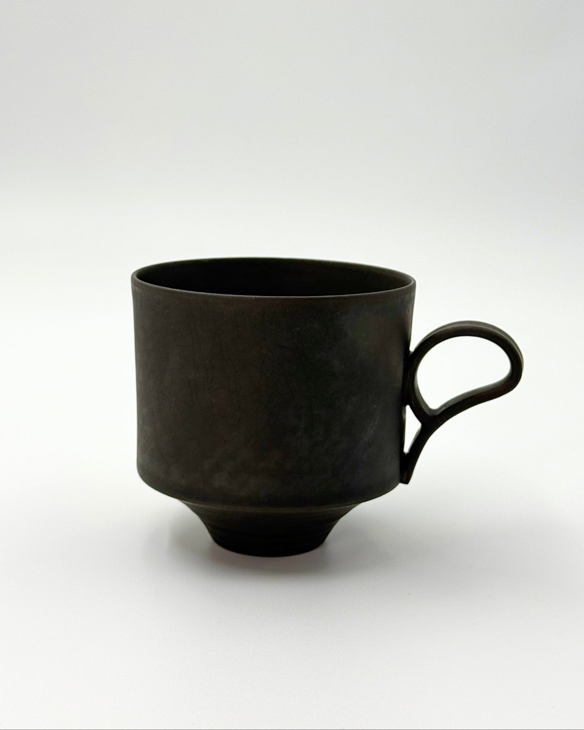 HANDMADE JAPANESE KATAKUCHI SAKE PITCHER | TOHKEN-GAMA 陶謙窯