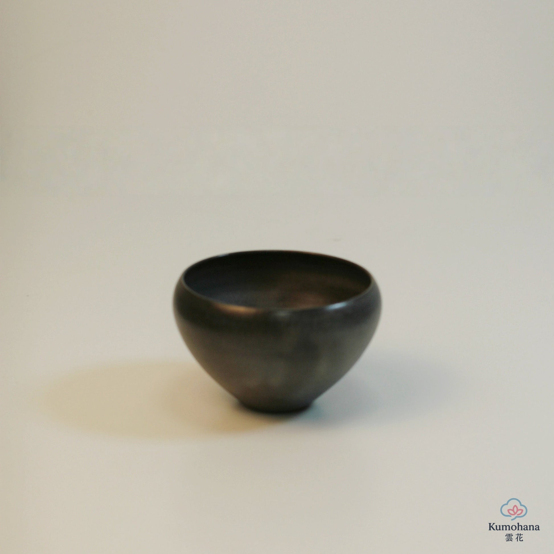HANDMADE JAPANESE GUINOMI SAKE CUP | LARGE GREY |TOHKEN-GAMA 陶謙窯