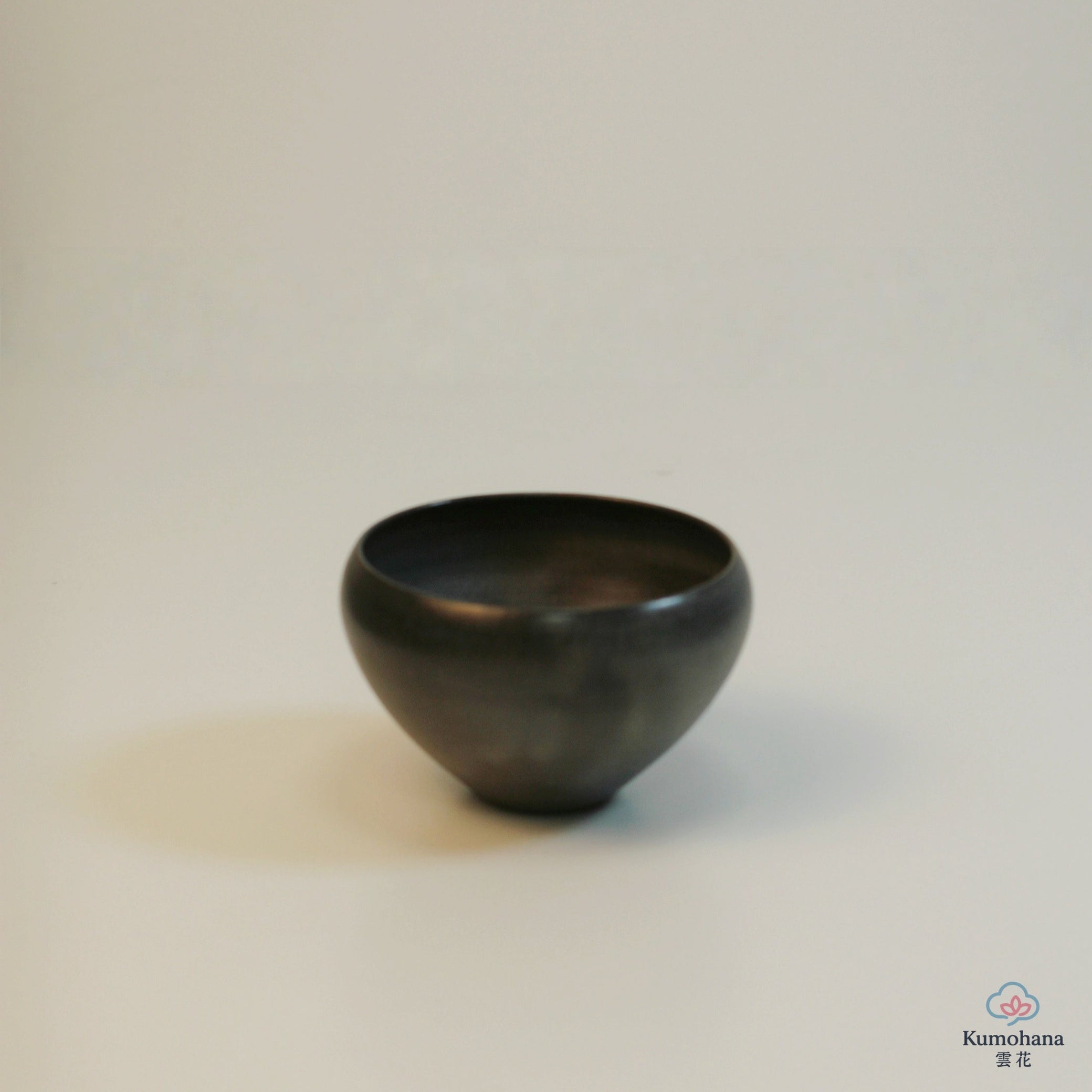 HANDMADE JAPANESE GUINOMI SAKE CUP | LARGE GREY |TOHKEN-GAMA 陶謙窯
