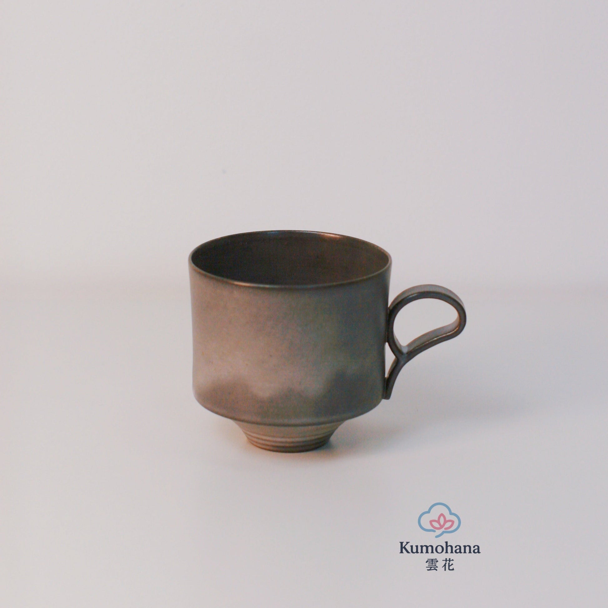 HANDMADE JAPANESE LIGHTWEIGHT MUG | GREY | TOHKEN-GAMA 陶謙窯