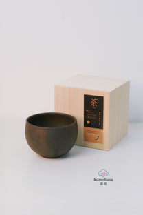 HANDMADE JAPANESE MATCHA BOWL | KINSAI GOLD SAKURA | TOHKEN-GAMA 陶謙窯