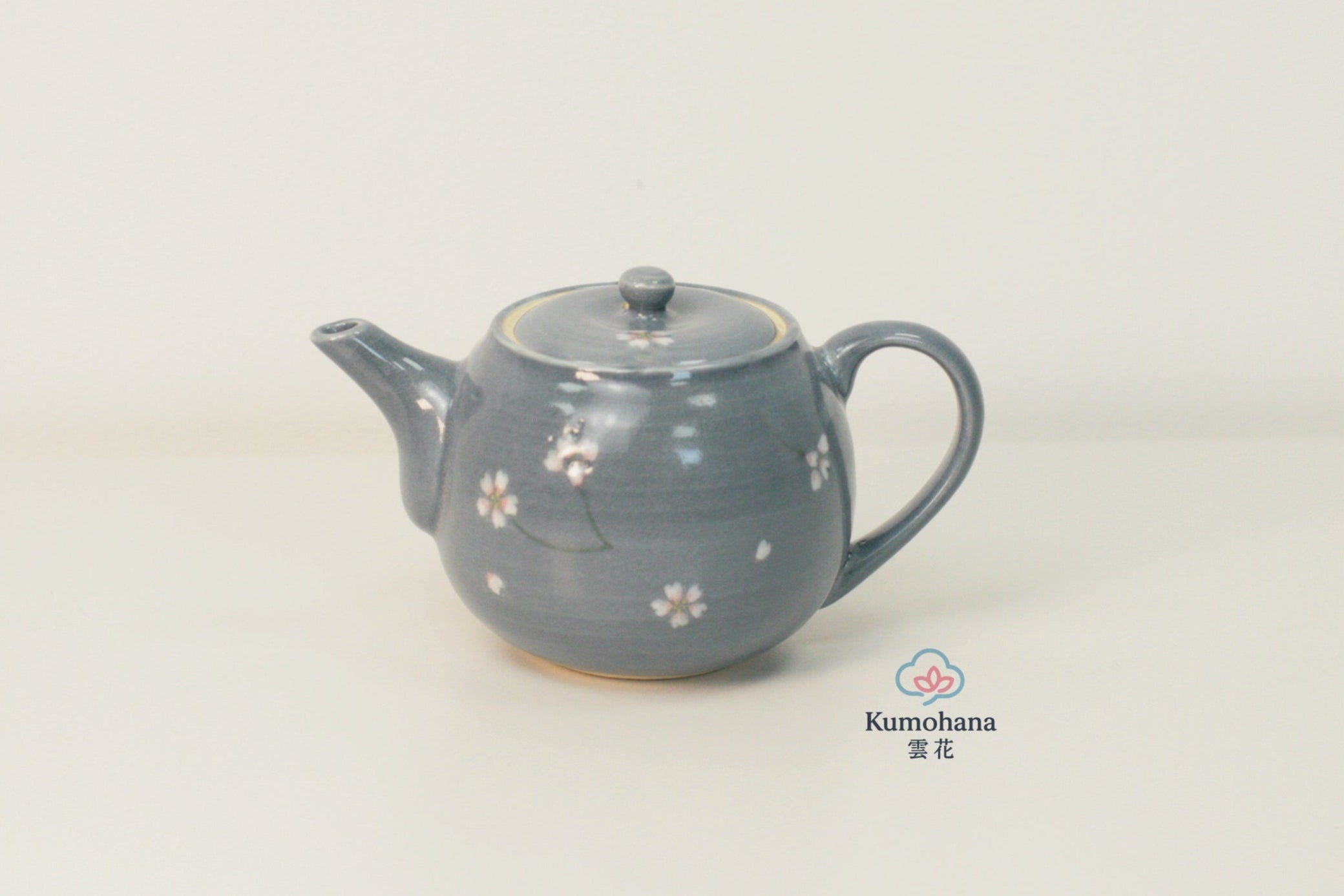 HANDMADE JAPANESE TEAPOT | USUZUMI SAKURA | TOUSENGAMA 陶泉窯