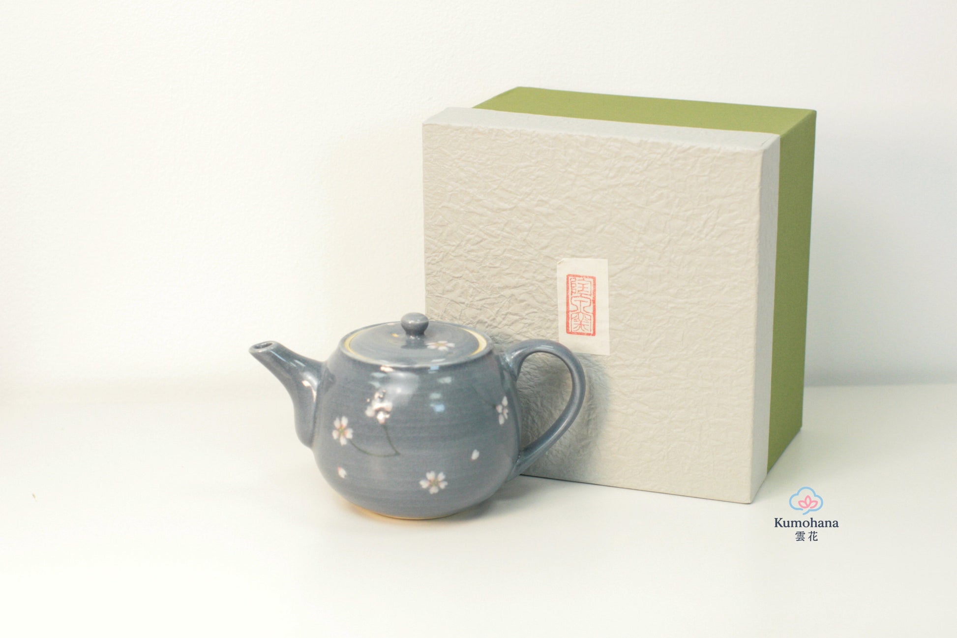 HANDMADE JAPANESE TEAPOT | USUZUMI SAKURA | TOUSENGAMA 陶泉窯