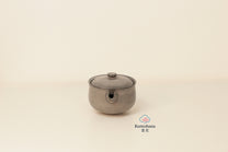 HANDMADE JAPANESE KATAKUCHI SAKE PITCHER | TOHKEN-GAMA 陶謙窯