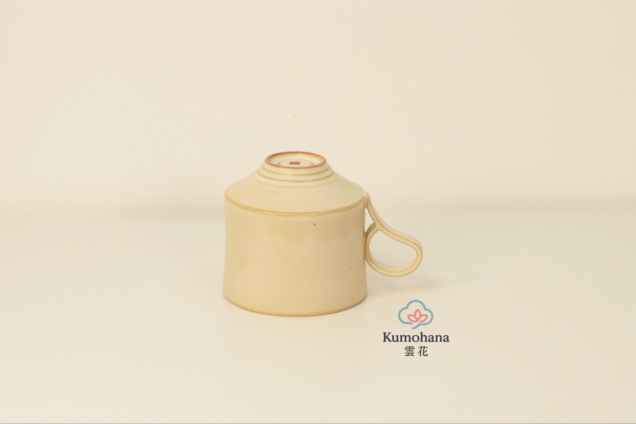 HANDMADE JAPANESE LIGHTWEIGHT MUG | IVORY | TOHKEN-GAMA 陶謙窯