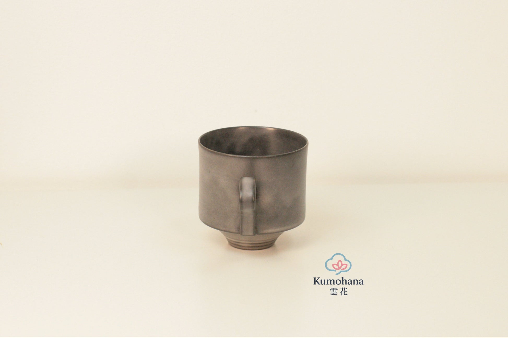 HANDMADE JAPANESE LIGHTWEIGHT MUG | GREY | TOHKEN-GAMA 陶謙窯