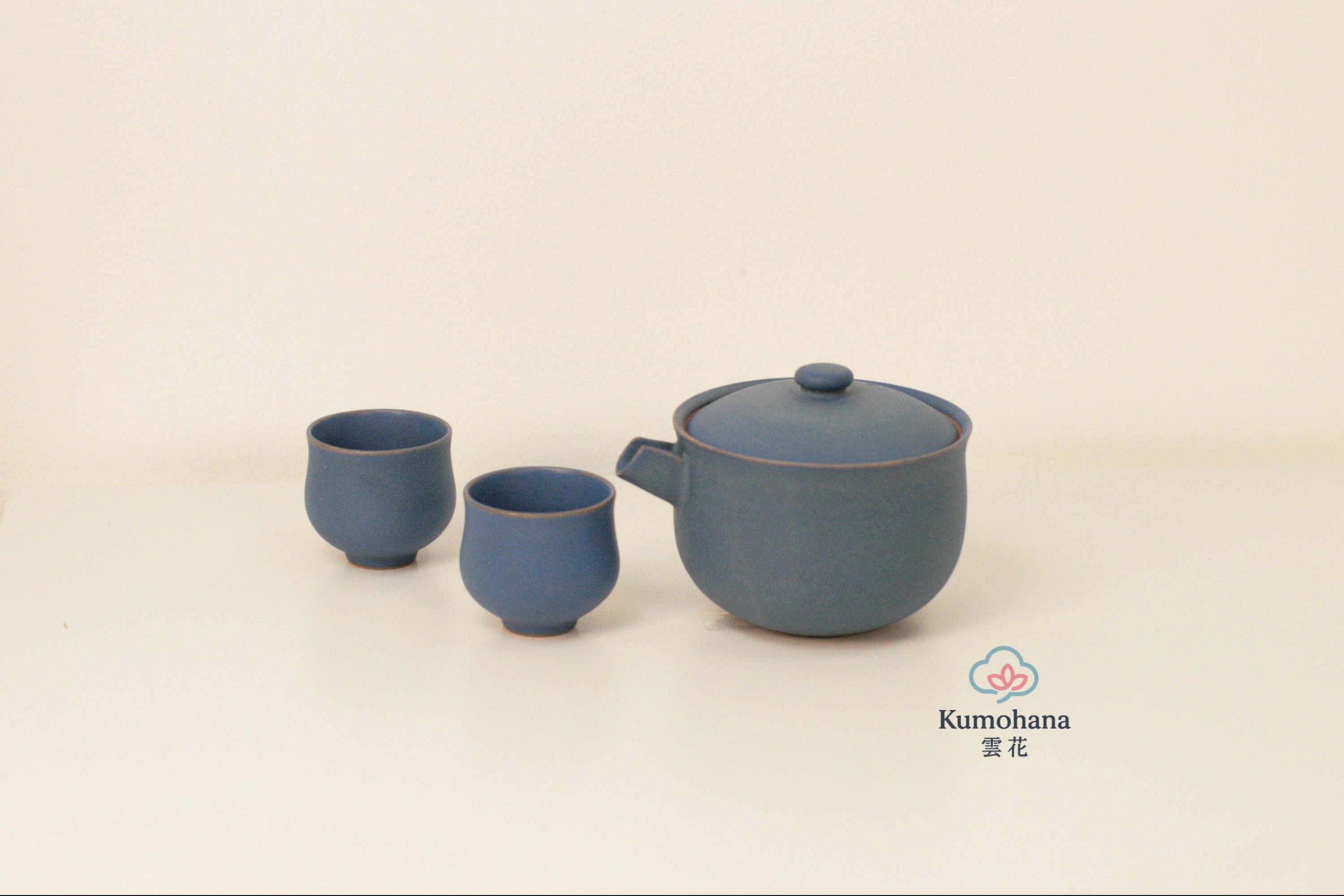 HANDMADE JAPANESE KATAKUCHI SAKE SET | INDIGO BLUE | LIDDED