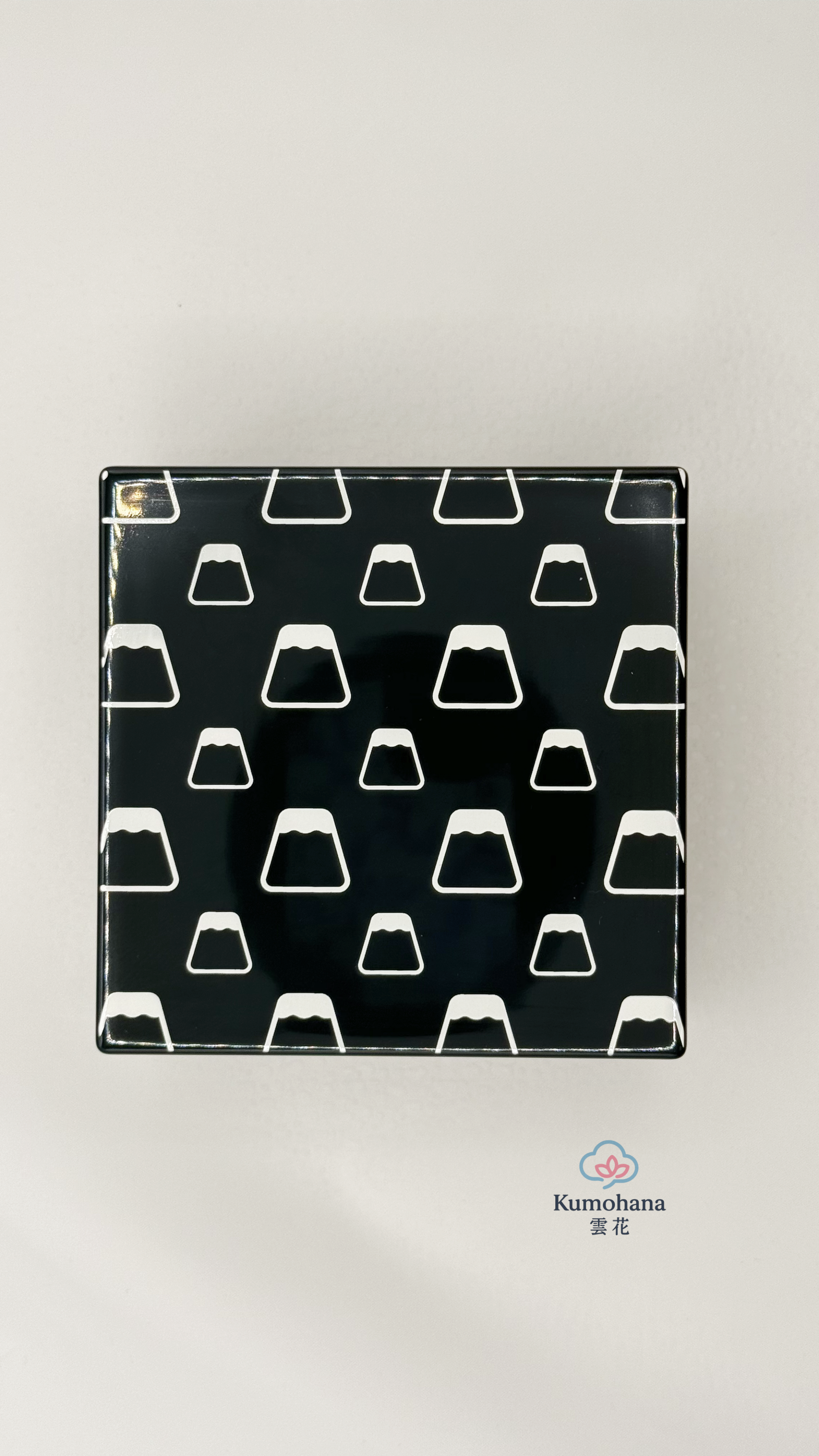 TRADITIONAL JAPANESE URUSHIKO HAKO LACQUER BOX| MOUNT FUJI | ISUKE 井助商店