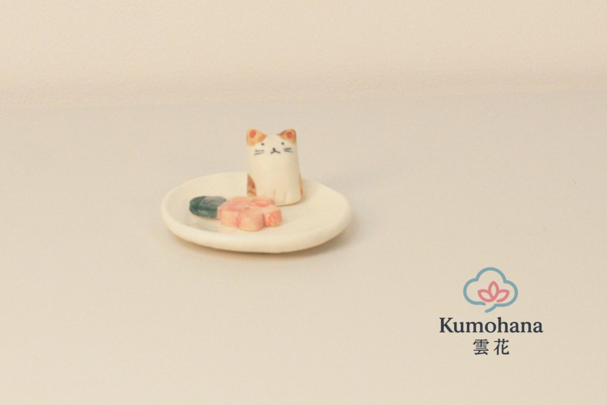 JAPANESE CAT AND FLOWER INCENSE HOLDER | KANESAN SHOTEN INC