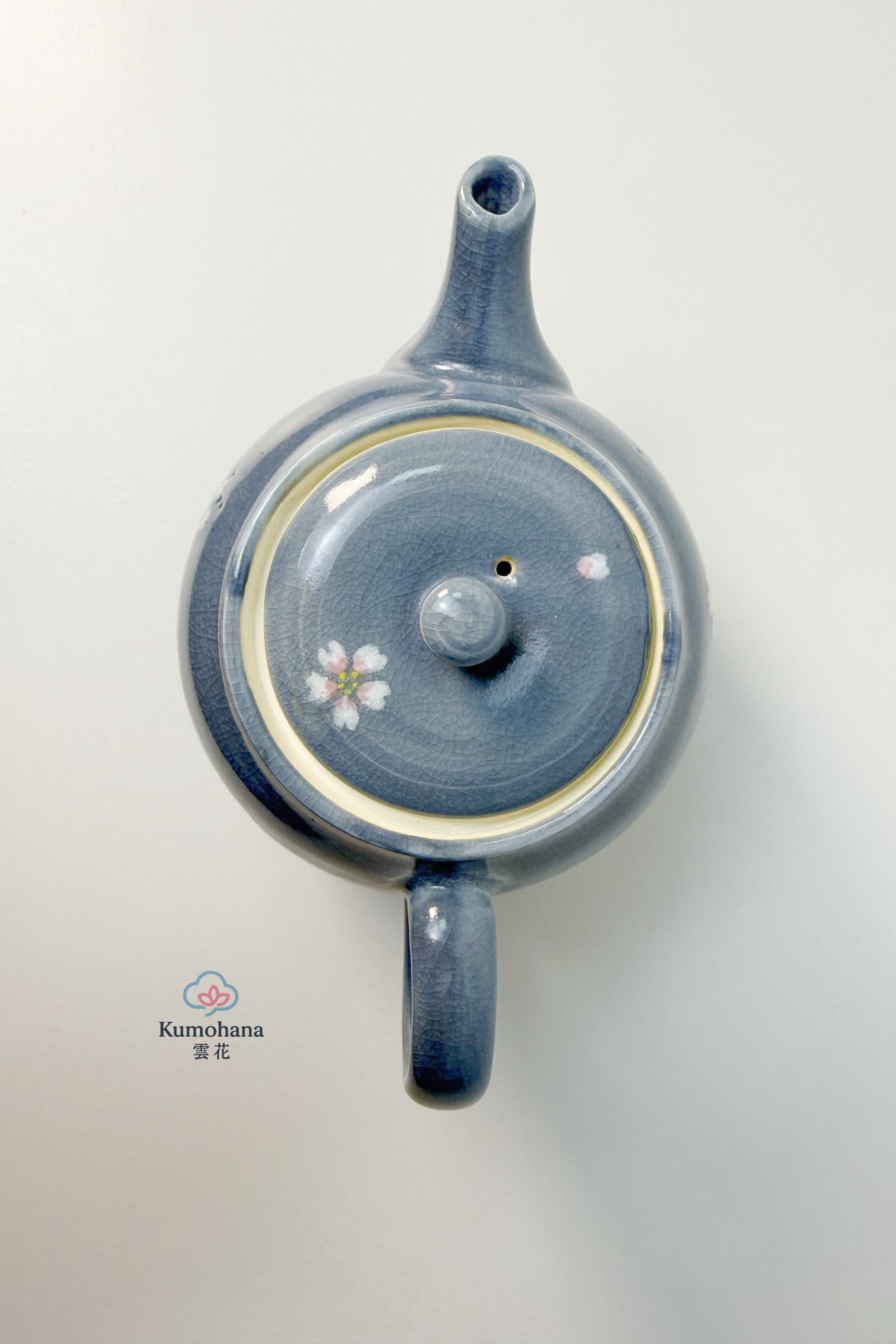 HANDMADE JAPANESE TEAPOT | USUZUMI SAKURA | TOUSENGAMA 陶泉窯