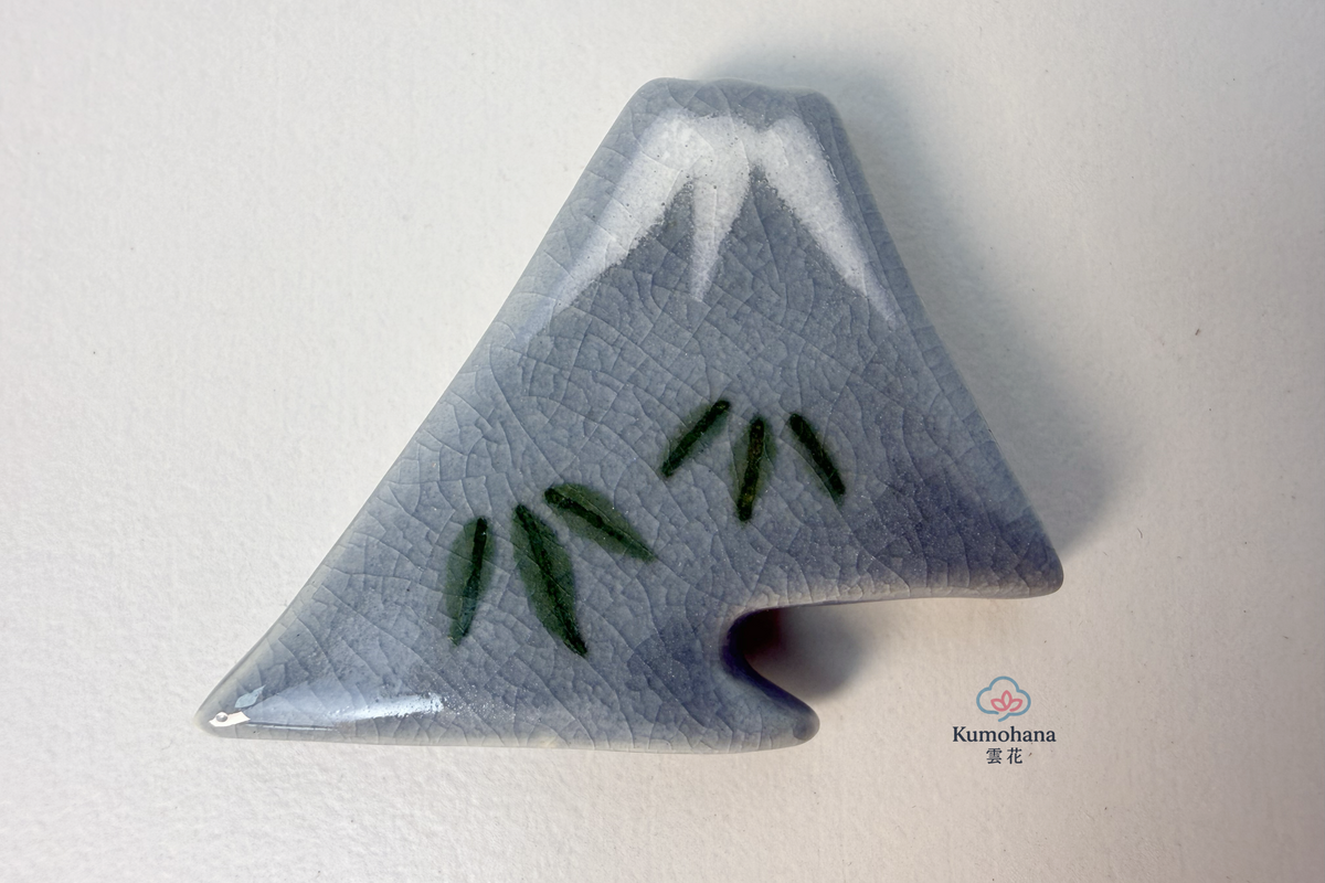 HANDMADE JAPANESE CHOPSTICK REST SET | MOUNT FUJI | TOUSENGAMA 陶泉窯