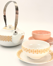 HANDMADE JAPANESE KAUN TEAPOT | NISHIKAWA JAPAN