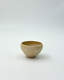 HANDMADE SMALL JAPANESE GUINOMI SAKE CUP | TOHKEN-GAMA 陶謙窯