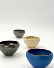 HANDMADE SMALL JAPANESE GUINOMI SAKE CUP | TOHKEN-GAMA 陶謙窯