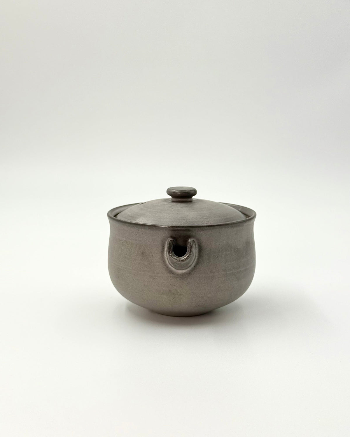 HANDMADE JAPANESE KATAKUCHI SAKE PITCHER | TOHKEN-GAMA 陶謙窯