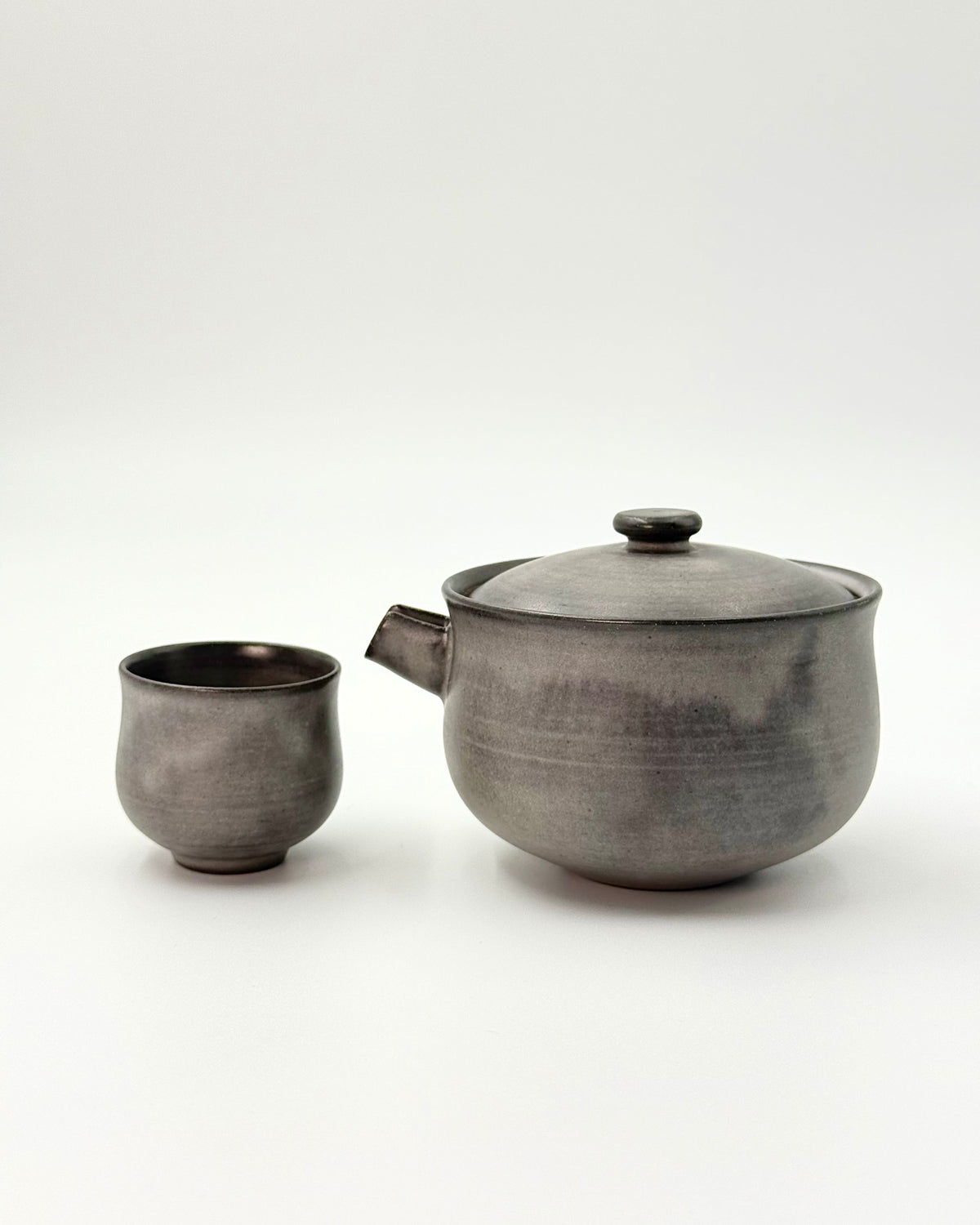HANDMADE JAPANESE KATAKUCHI SAKE PITCHER | TOHKEN-GAMA 陶謙窯