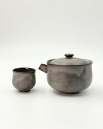 HANDMADE JAPANESE KATAKUCHI SAKE PITCHER | TOHKEN-GAMA 陶謙窯