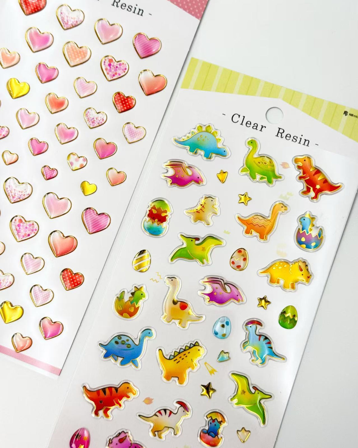 JAPANESE CLEAR RESIN STICKERS  | GOLD FOIL HEARTS &amp; DINOSAURS  | NB