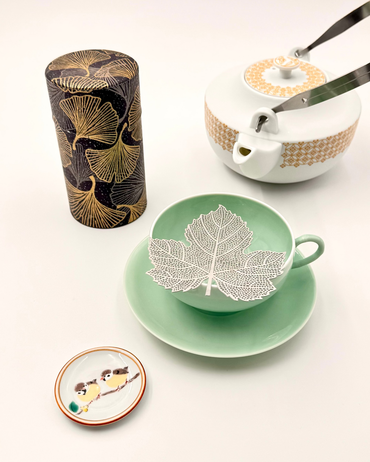 JAPANESE STAINLESS STEEL MAPLE LEAF COASTER &amp; TEA STRAINER | NISHIKAWA
