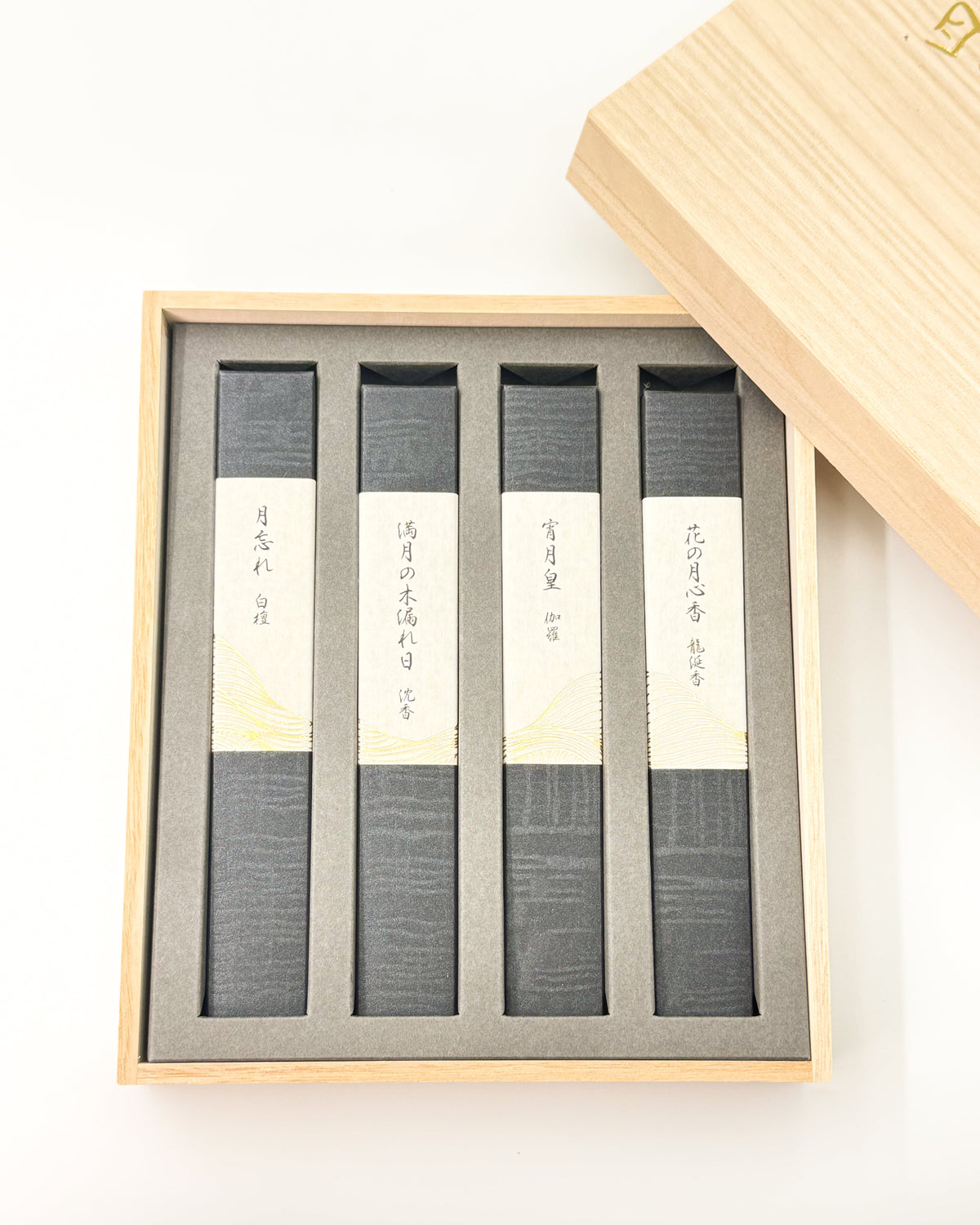 SHIKI KAORU | FOUR SEASONS JAPANESE INCENSE | KOUSAIDO 香彩堂
