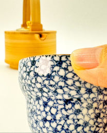 KIYOMIZU WARE SAKE CUP BY KURAMOTO TAKASHI | SOMETSUKE SAKURAZUME 染付桜詰 | NISHIKAWA