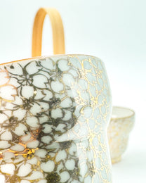KIYOMIZU WARE SAKE CUP | GOLD CHERRY GLOWER | KINSAI SAKURA-ZUME 金彩桜詰 | NISHIKAWA
