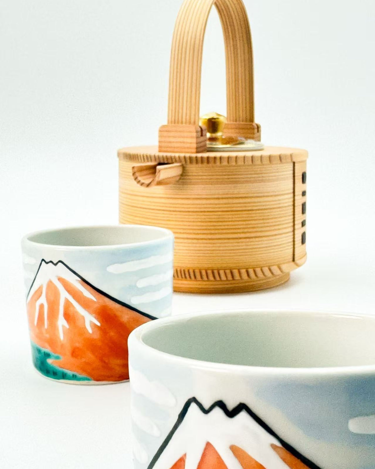 KIYOMIZU WARE SAKE CUP BY Kōhō KILN | AKAFUJI 赤富士 | NISHIKAWA