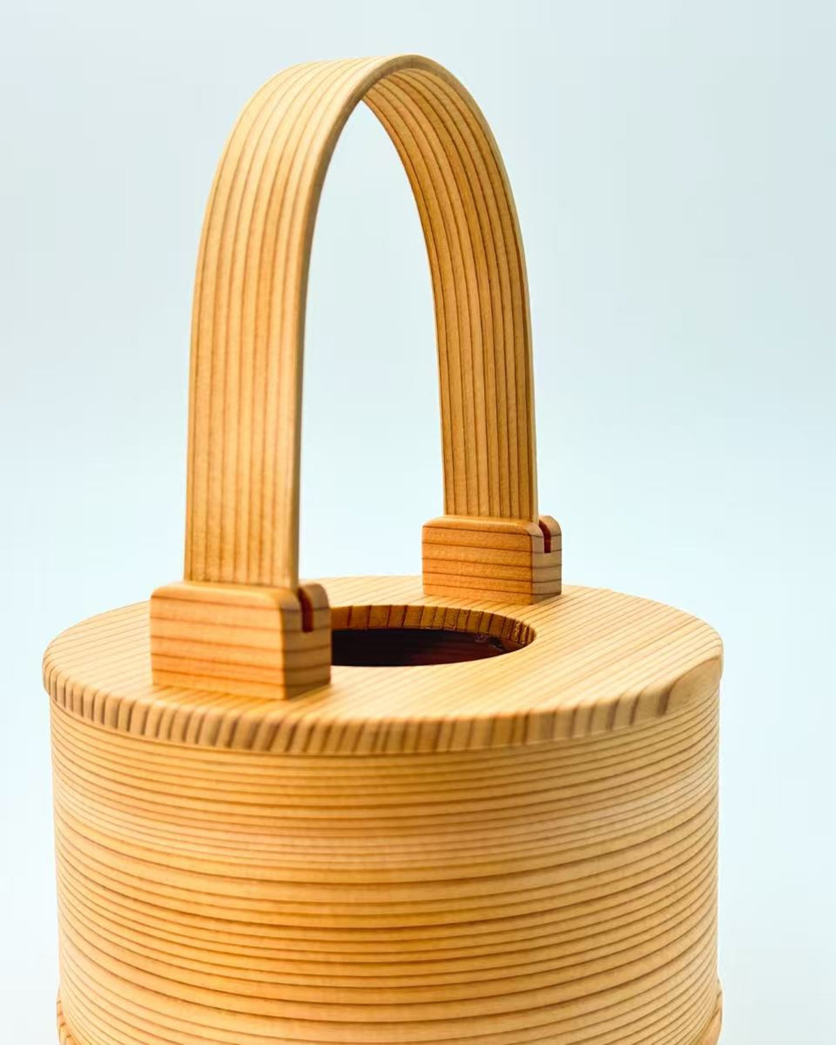 KIYOMIZU WARE SAKE SERVER | KINSAI NEJIKOMON MAGEWAPPA 金彩捻小紋 曲げわっぱ | NISHIKAWA