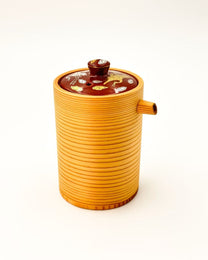 KIYOMIZU WARE SAKE SERVER | AKA MAKI KINGIN TSURU × MAGEWAPPA, 400ml 赤蒔金銀鶴 X 曲げわっぱ | NISHIKAWA