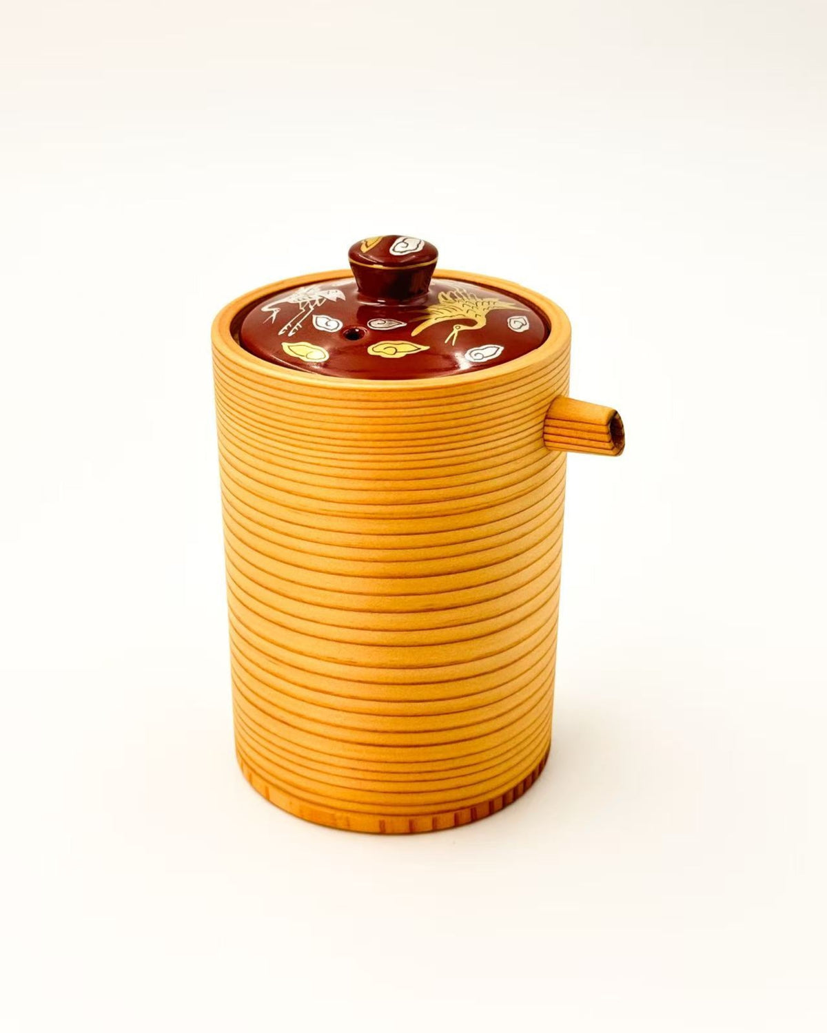 KIYOMIZU WARE SAKE SERVER | AKA MAKI KINGIN TSURU × MAGEWAPPA, 400ml 赤蒔金銀鶴 X 曲げわっぱ | NISHIKAWA