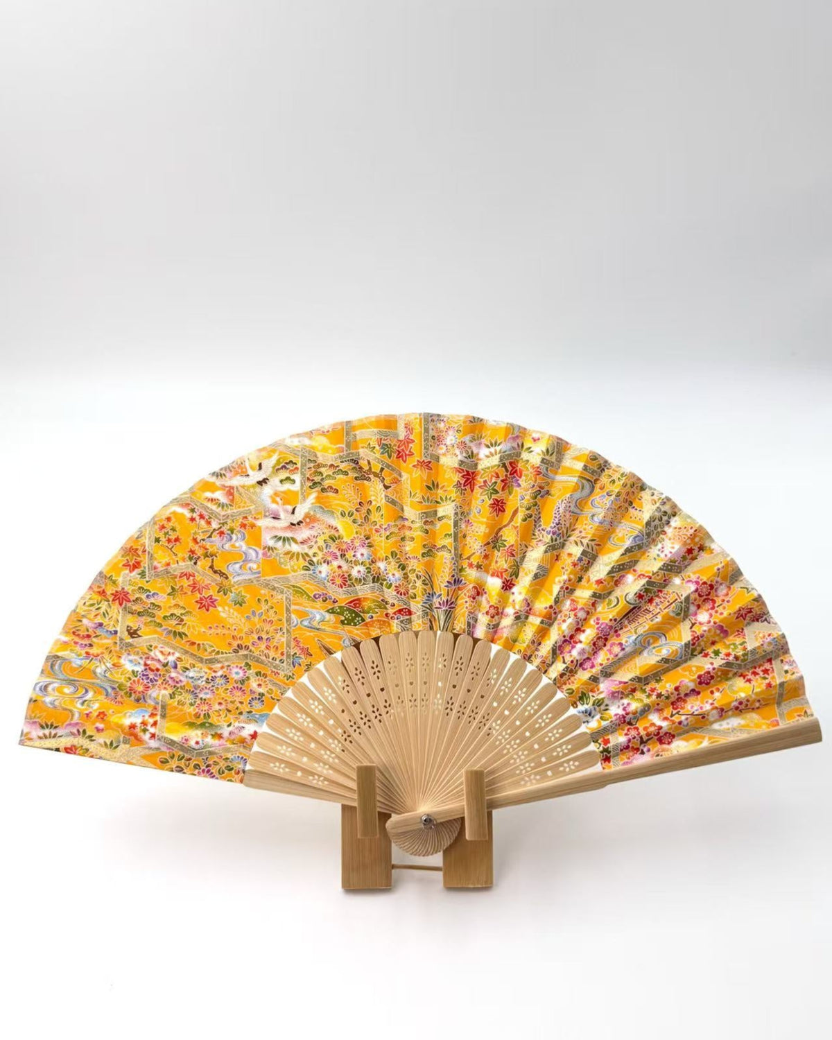 HAND-DYED YUZEN WASHI PAPER FOLDING FAN | TANIGUCHI SHOYUDO