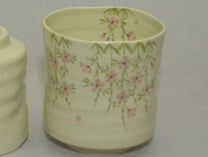 HANDMADE JAPANESE TEACUP | GION SAKURA | TOUSEN KILN 陶泉窯