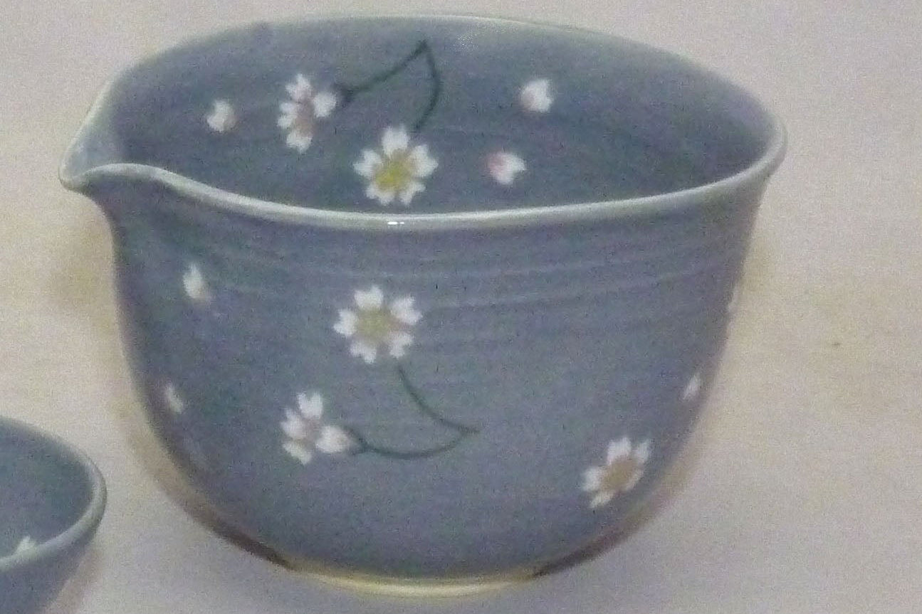 HANDMADE JAPANESE KATAKUCHI POURING VESSEL | USUZUMI SAKURA | TOUSENGAMA 陶泉窯